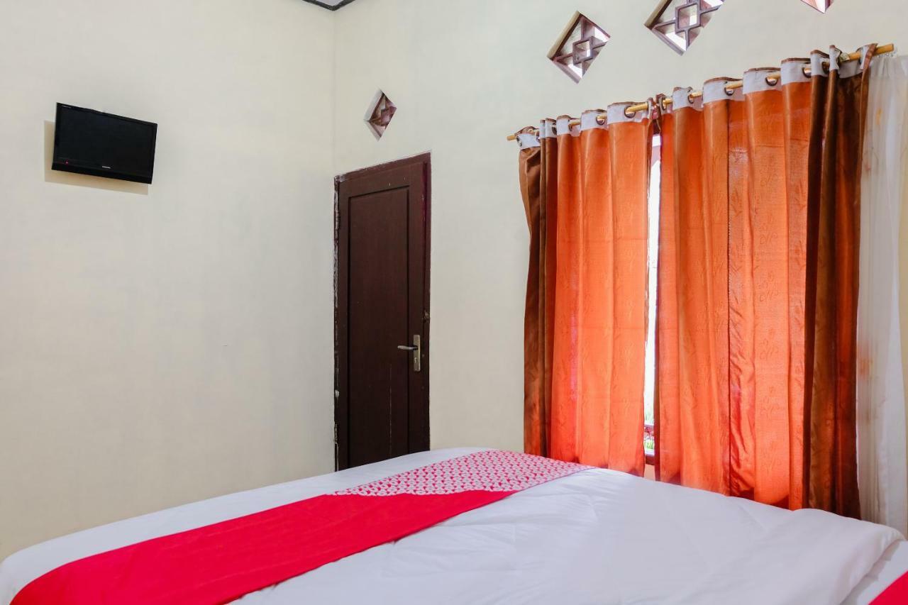 Oyo 1415 Ijen Residence Licin 外观 照片